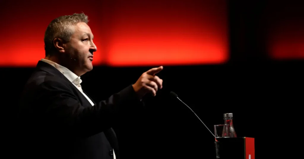 3F-formand langer ud efter politikerne: “Vi er blevet snydt i 20 år”