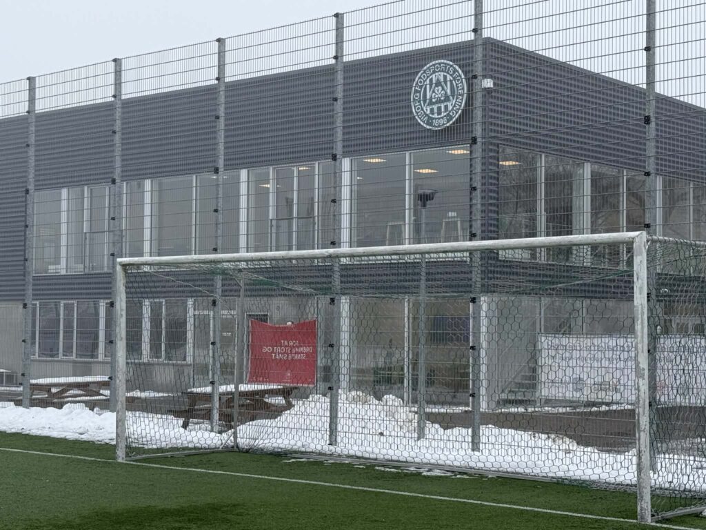 VFF forlænger med målmandstræner: Kresten Vedstesen fortsætter i klubben