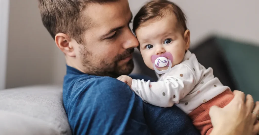 Barselsfædre inviteres: Kom i Fars legestue på Viborg Bibliotek
