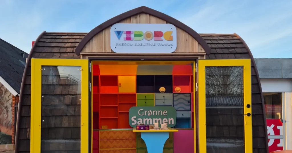 Aktivitetshus paa hjul