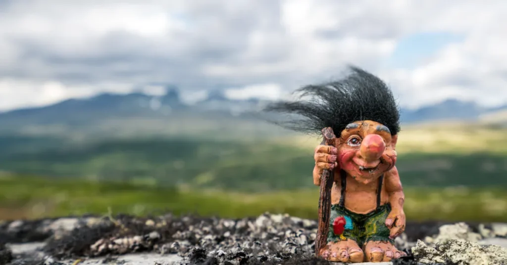 Troldepus lokker familier ud i Undallslund i vinterferien